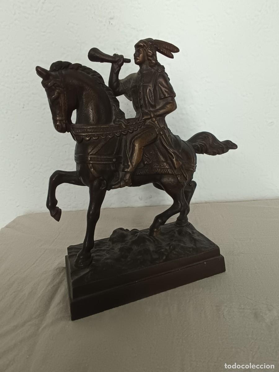 Antig&uuml;edades: JINETE CON CORNETA EN BRONCE - Foto 5