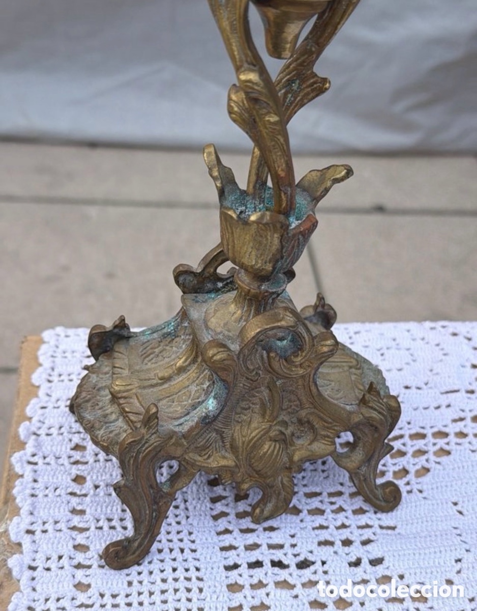 Antig&uuml;edades: Par de candelabros antiguos - Foto 3