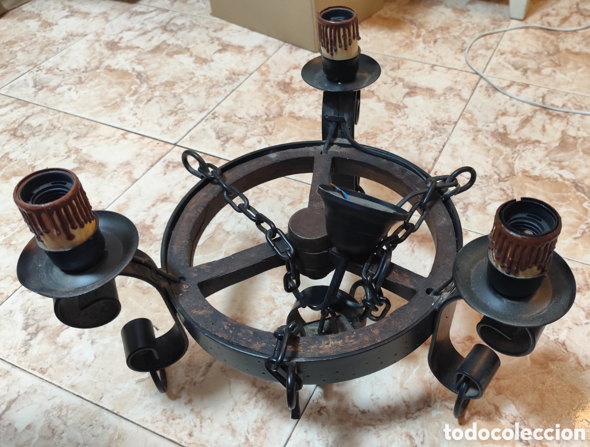 Antig&uuml;edades: Lampara rustica de techo - Foto 1