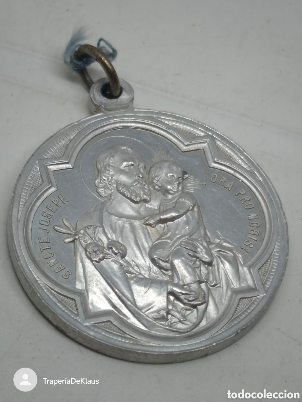 Antig&uuml;edades: Medalla Religiosa Grande - San Jos&eacute; sosteniendo al Ni&ntilde;o Jes&uacute;s - Inmaculada Concepci&oacute;n - car122