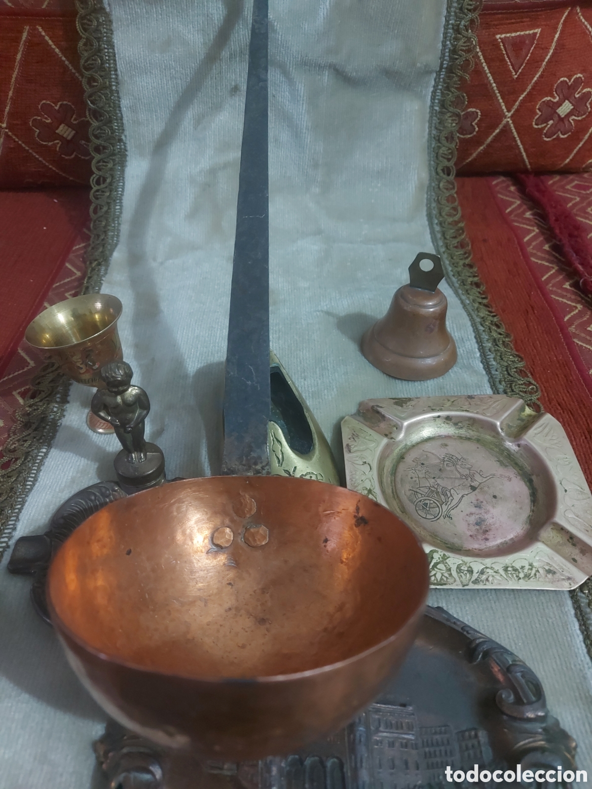 Antig&uuml;edades: Lote Ceniceros de bronce y cobre - Foto 10