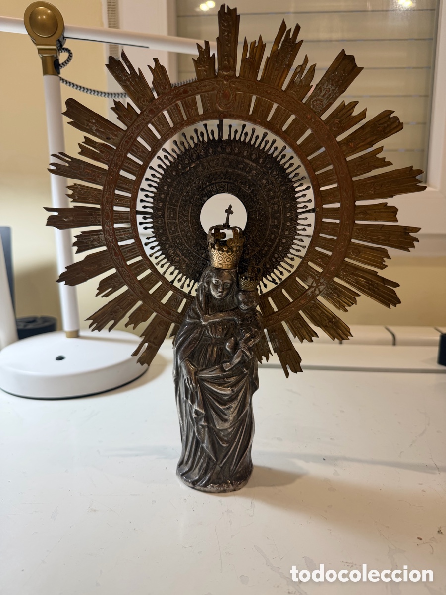 Antig&uuml;edades: Virgen del Pilar antigua con resplandor dorado