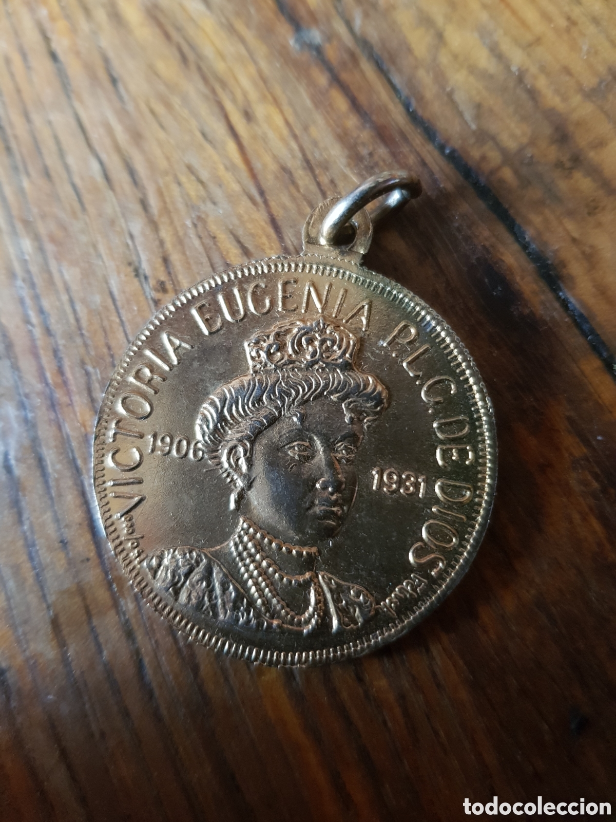 Antig&uuml;edades: ANTIGUA MEDALLA A&Ntilde;OS 60 VICTORIA EUGENIA