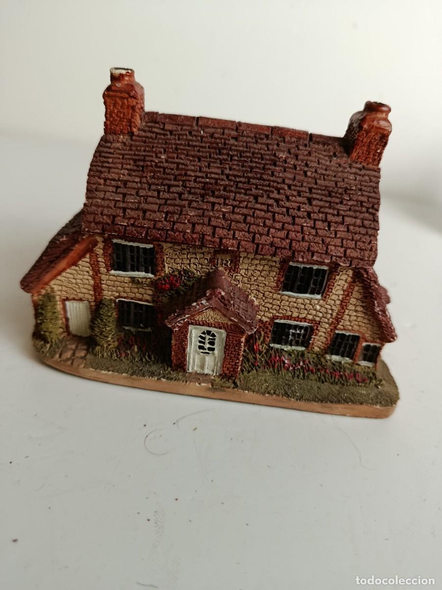Antig&uuml;edades: FIGURA CASA DE LILLIPUT LANE.