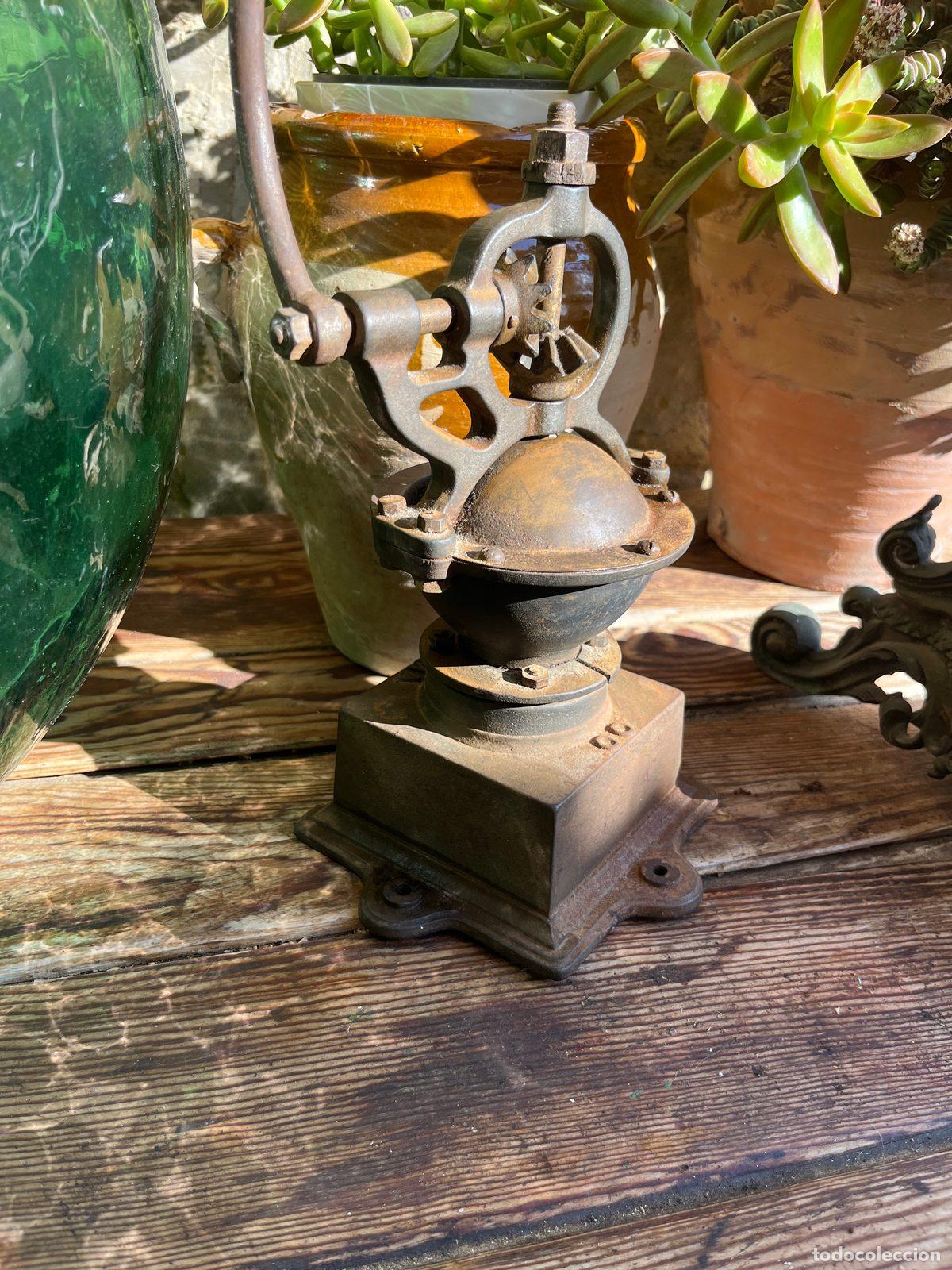Antig&uuml;edades: Antiguo molinillo de caf&eacute; ELMA - Foto 4