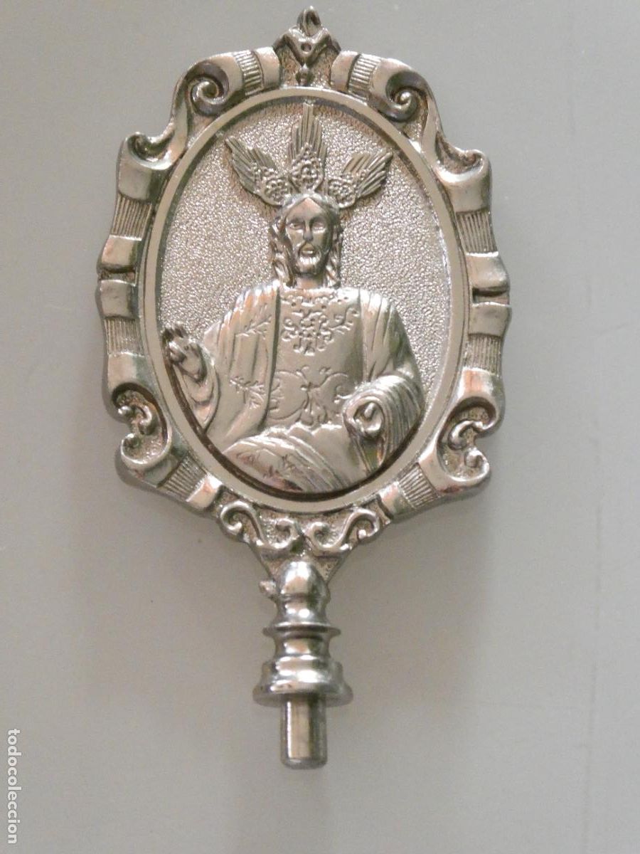 Antig&uuml;edades: ADORNO MEDALLA RELIGIOSO SEMANA SANTA COFRAD&Iacute;A POLLINICA M&Aacute;LAGA 1943 1993 BENDICI&Oacute;N. 50GR
