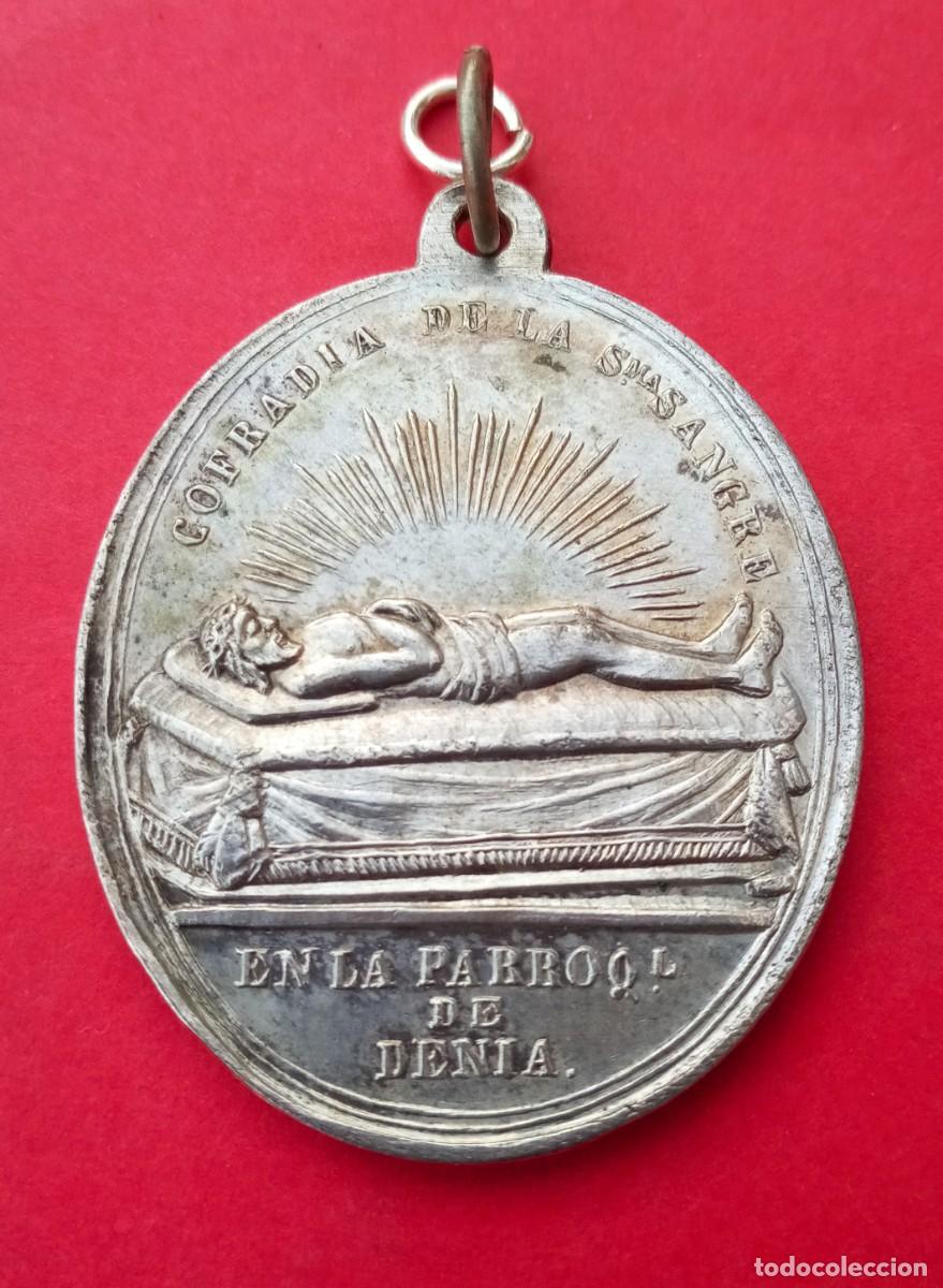 Antig&uuml;edades: Gran Medalla Cofrad&iacute;a de la Sant&iacute;sima Sangre. Denia. Alicante.