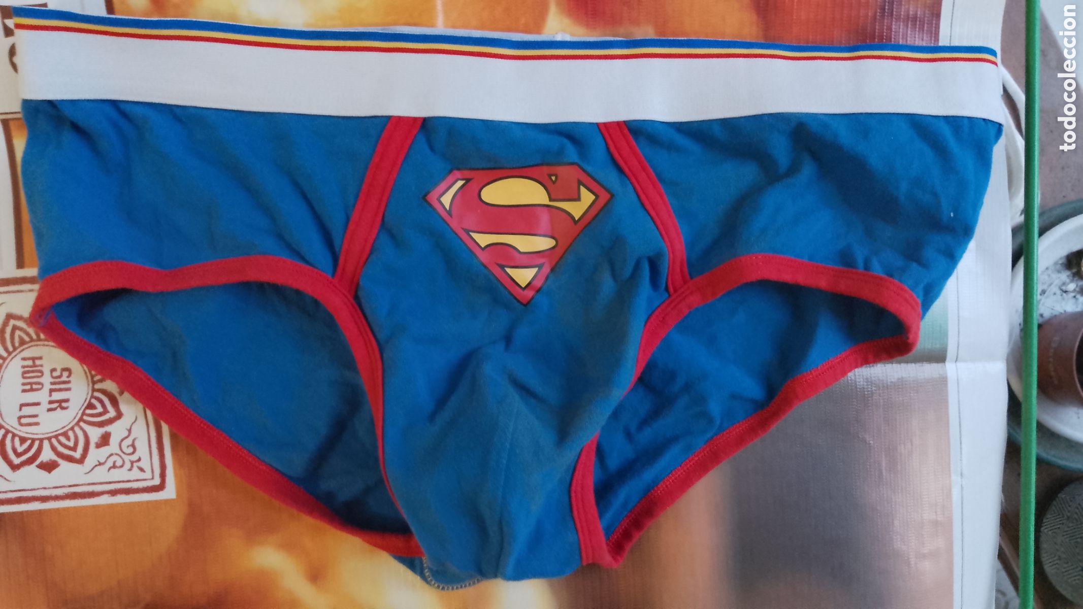 Antig&uuml;edades: SUPERMAN . DC COMICS . CALZ&Oacute;N . BRAGA . CALZONZILLO . GALLUMBO . H&M