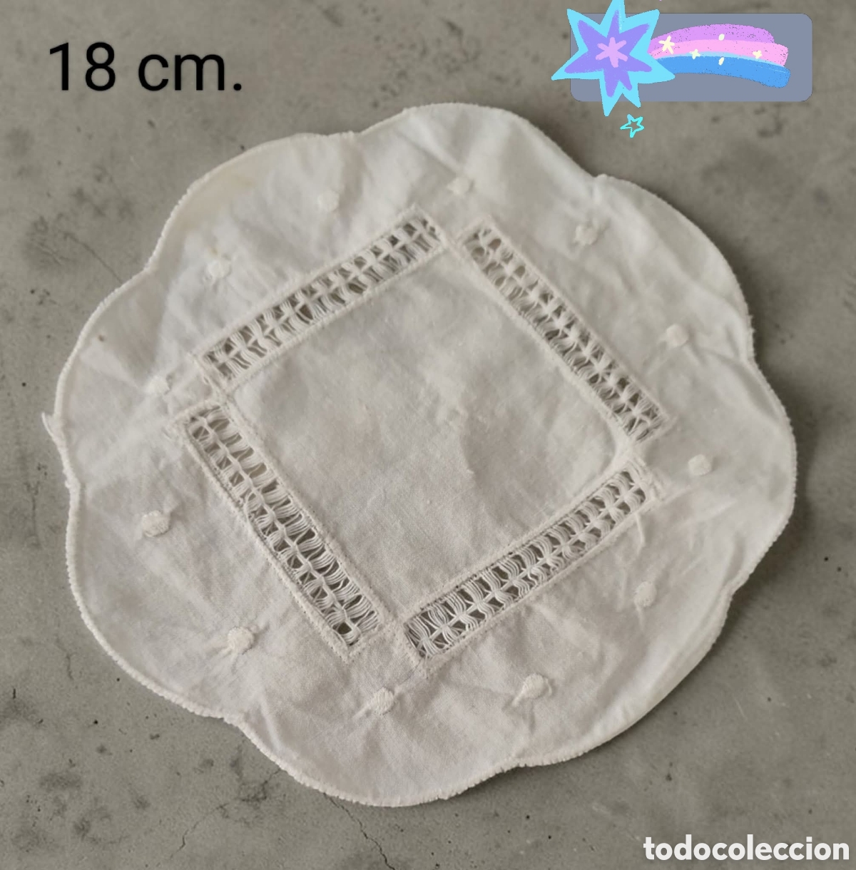 Antig&uuml;edades: :::: PV28 - TAPETITO REDONDO - 18 CM.