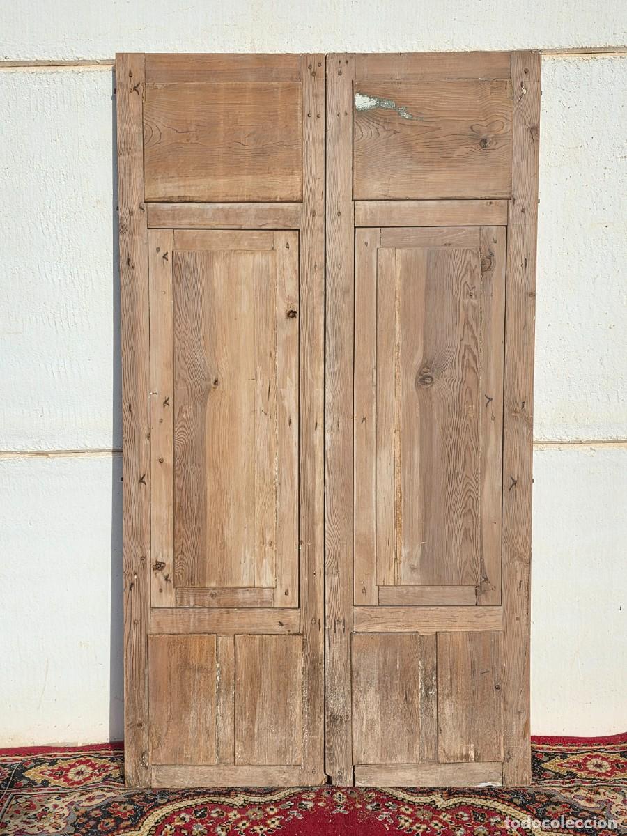 Antig&uuml;edades: Puerta balconera antigua de doble hoja