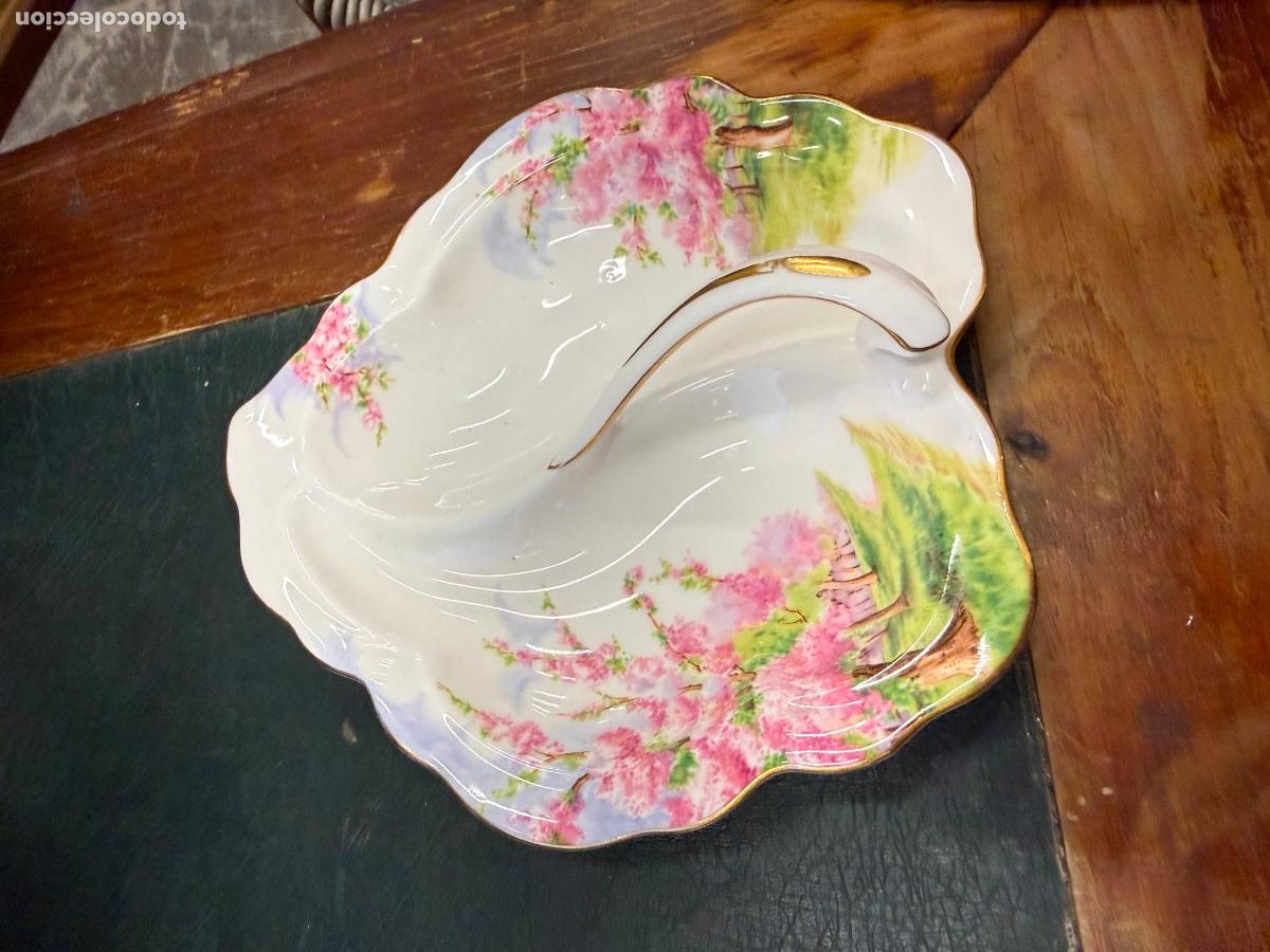 Antig&uuml;edades: PRECIOSA BANDEJA CERAMICA ROYAL ALBERT - MEDIDA 20X18 CM
