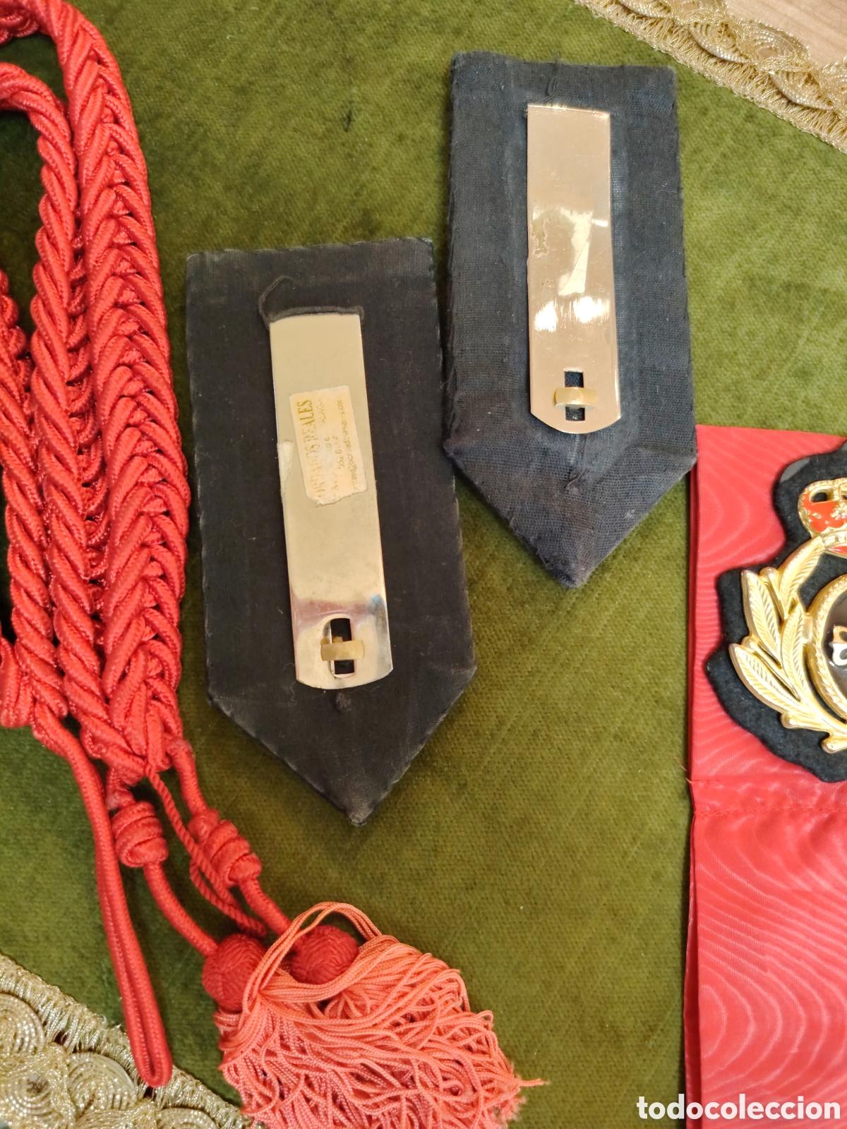Antig&uuml;edades: CONJUNTO PARA UNIFORME DE GALA PROCESIONAL - Foto 9