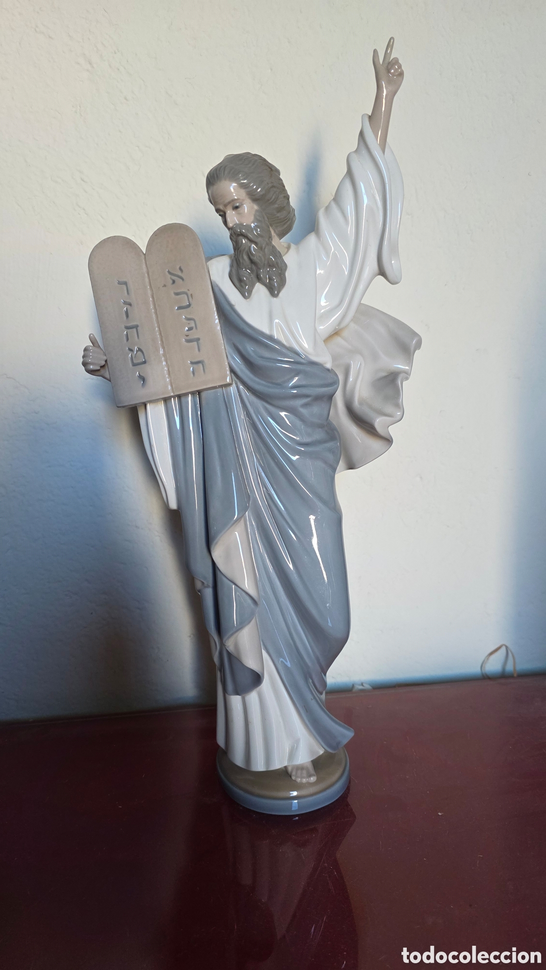 Antiguidades: Figura moises porcelana lladro