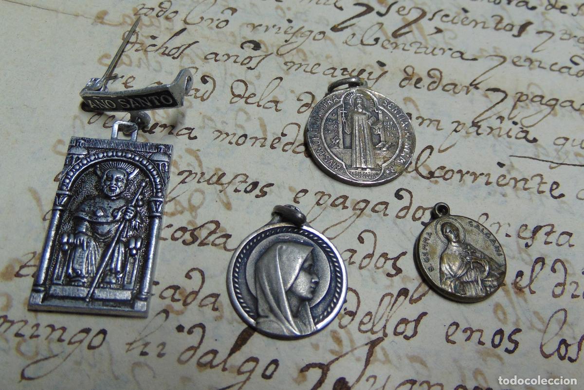 Antig&uuml;edades: LOTE ANTIGUAS MEDALLAS RELIGIOSAS, DIFERENTES MATERIALES