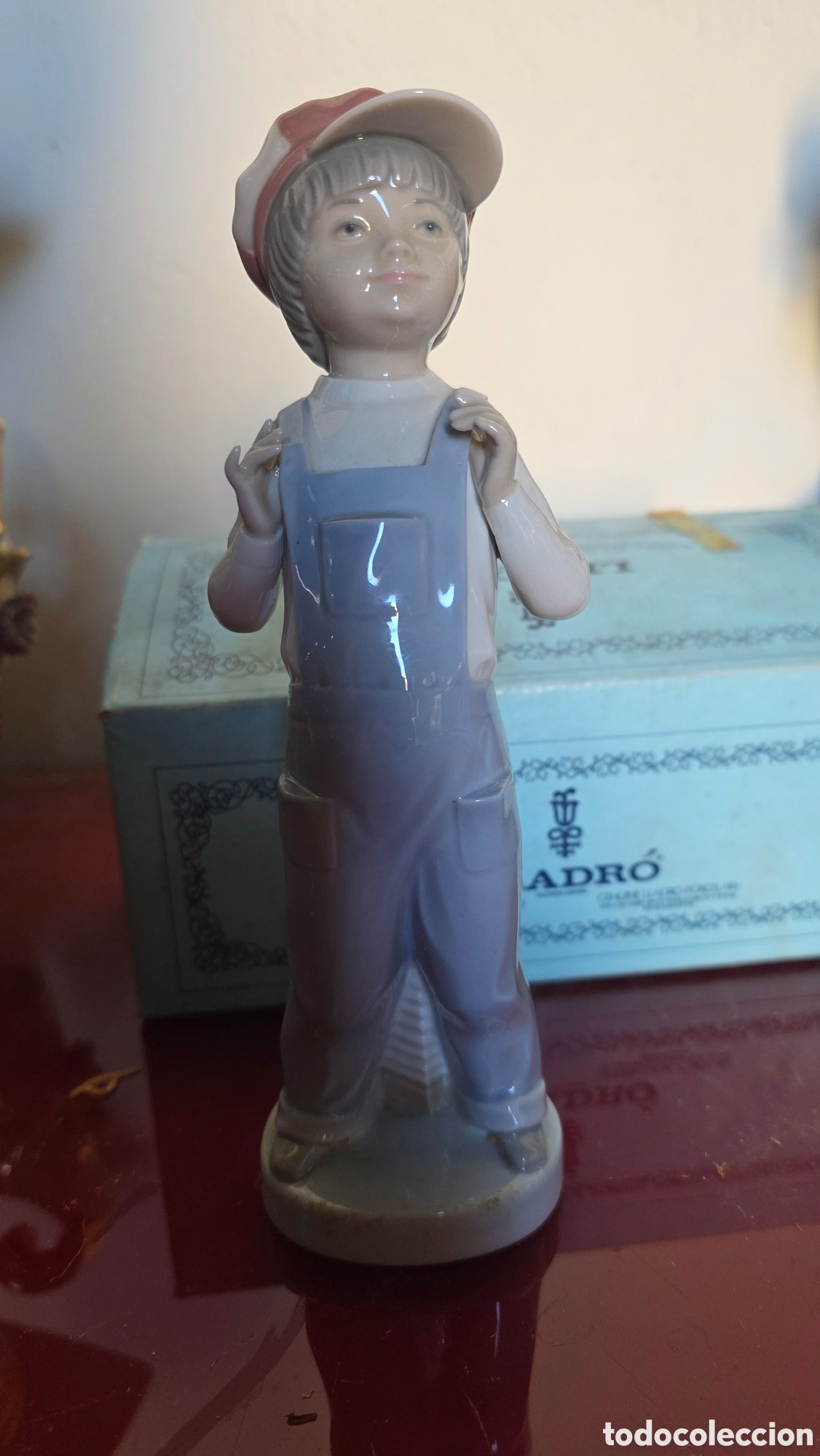 Antig&uuml;edades: Figura porcelana lladro ni&ntilde;o chulin caja original