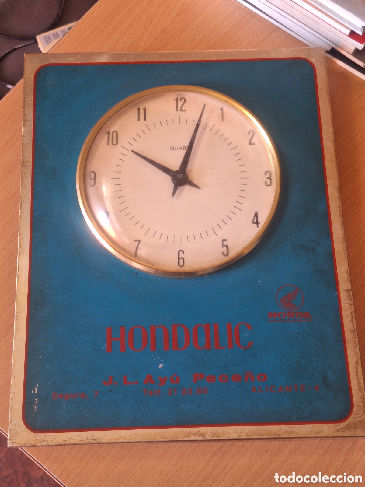 Antig&uuml;edades: Reloj de pared Hondalic . Honda concesionario. Alicante