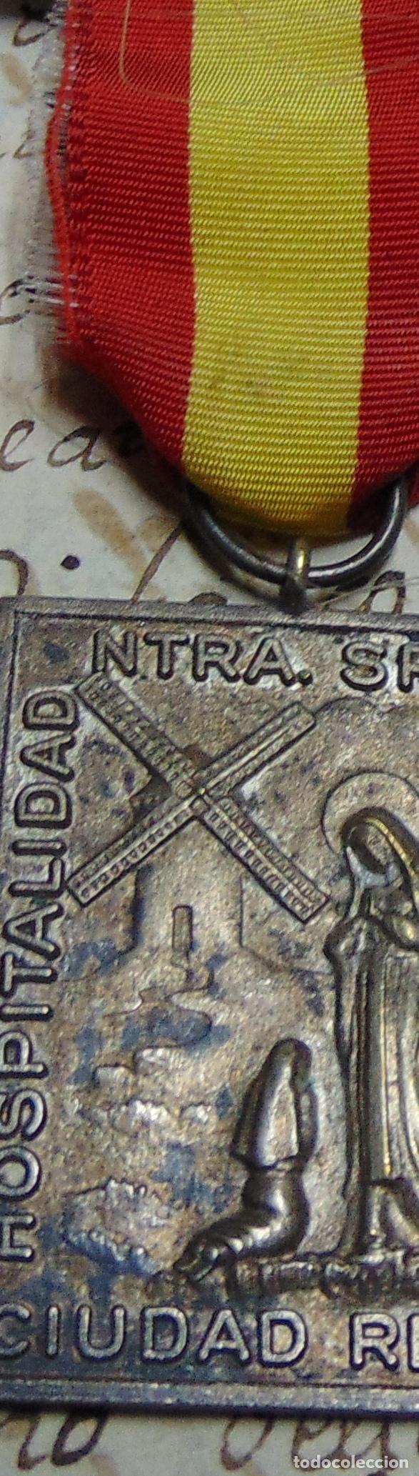 Antig&uuml;edades: MEDALLA DE NTRA. SE&Ntilde;ORA DE LOURDES CIUDAD REAL, 9x3,5CM