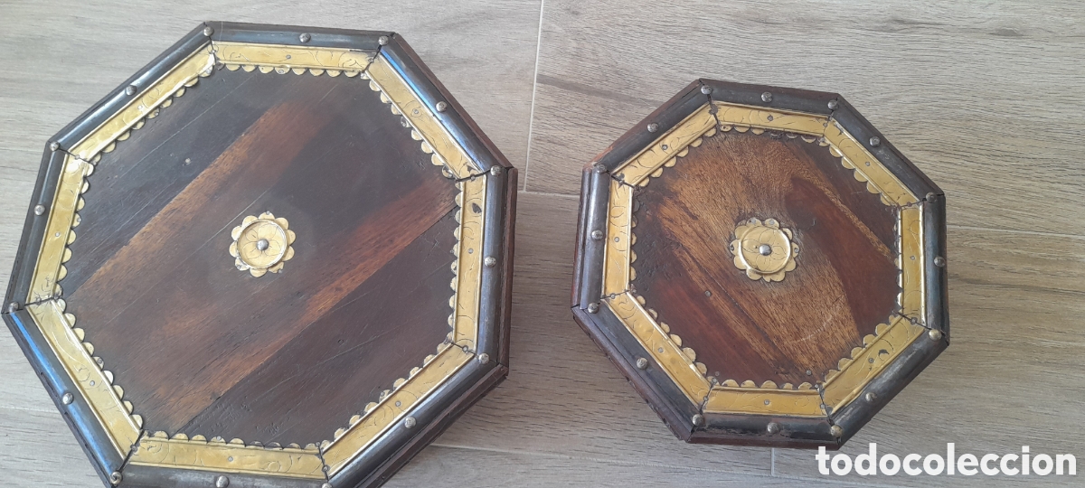 Antig&uuml;edades: Juego de mesitas de madera - Foto 2