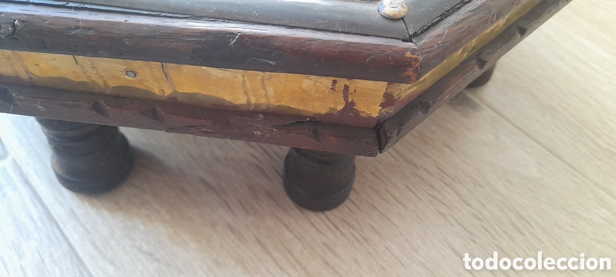 Antig&uuml;edades: Juego de mesitas de madera - Foto 7