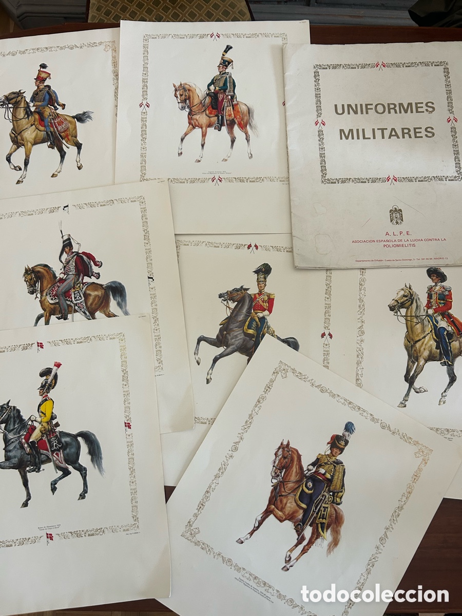 Antig&uuml;edades: Carpeta Uniformes Militares ALPE 1971 - 8 l&aacute;minas caballer&iacute;a