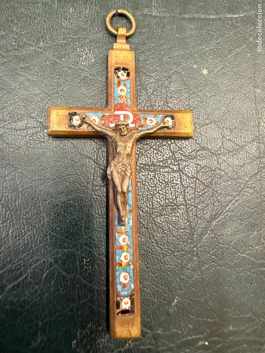 Antig&uuml;edades: ANTIGUA CRISTO CRUCIFICADO CON CRUZ DE METAL Y MICROMOSAICO - MEDIDA 9X4,5 CM - RELIGIOSO