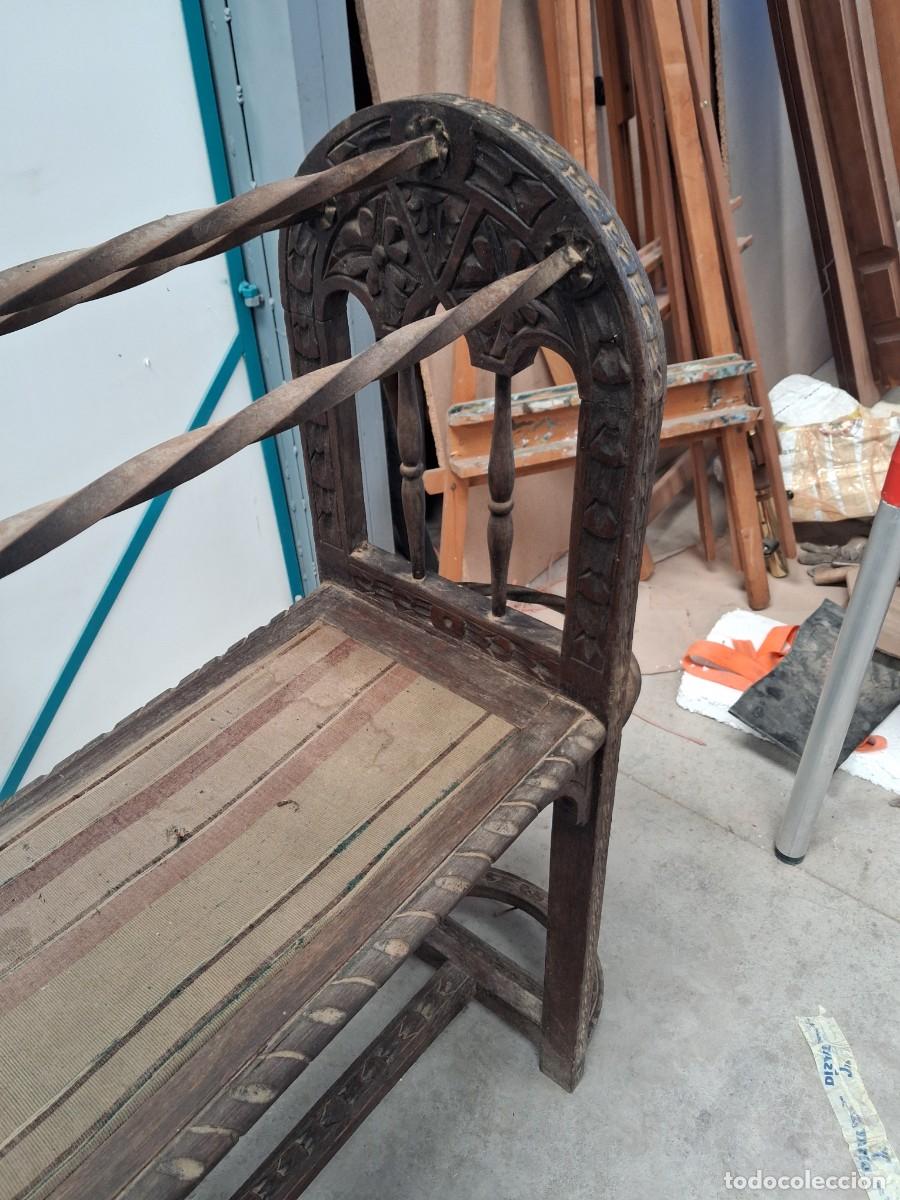 Antig&uuml;edades: Paraguero antiguo en madera - Foto 3