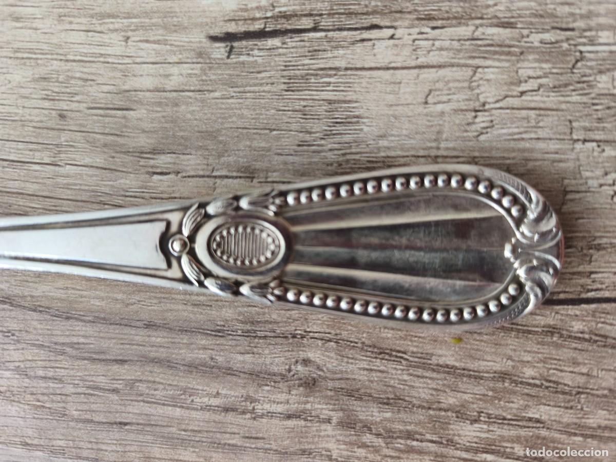 Antig&uuml;edades: Cuchara de plata y esp&aacute;tula antigua - Foto 2