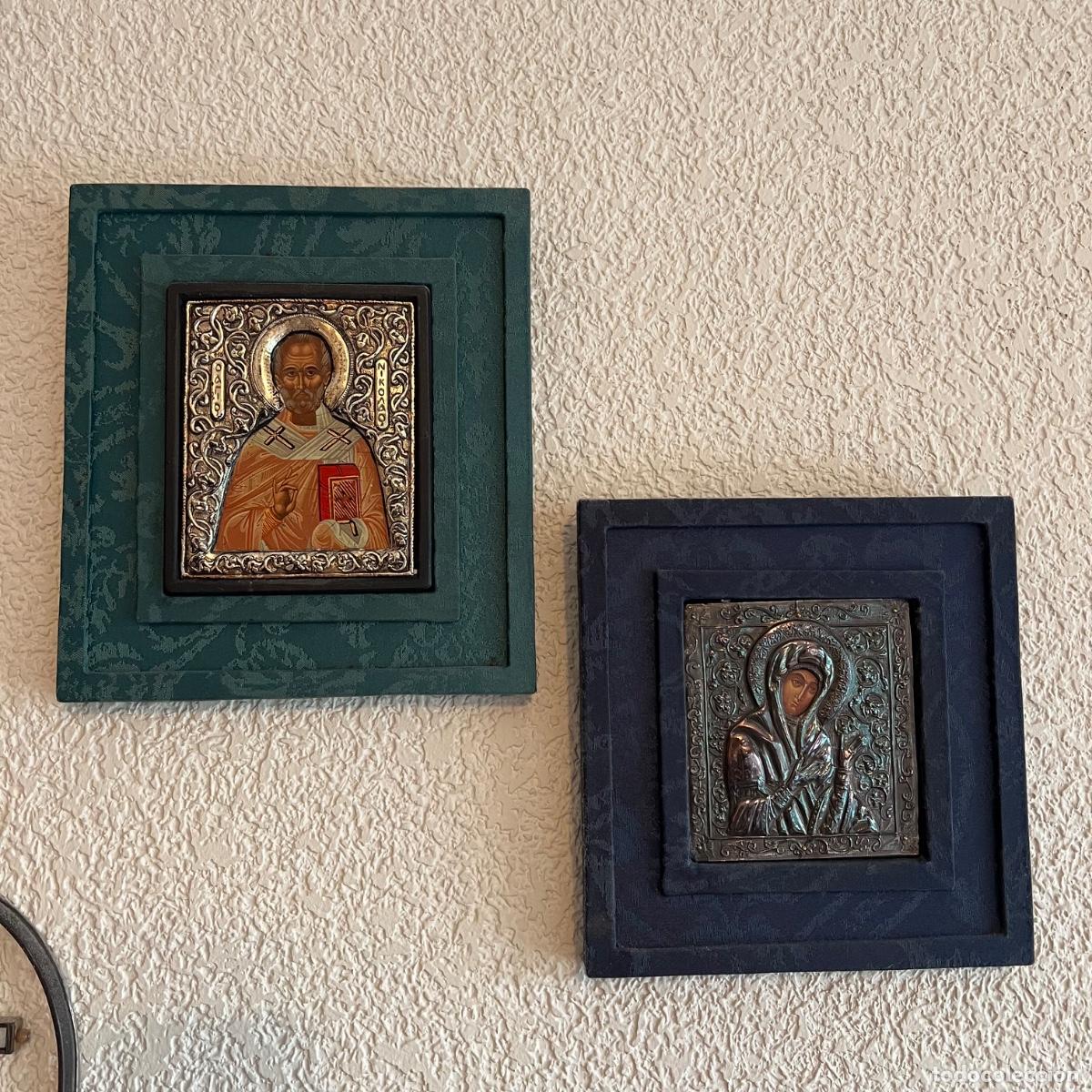 Antig&uuml;edades: Pareja de Iconos Bizantinos. San Nicol&aacute;s de Bari (Contraste 950) y Virgen de la Ternura. Textil s.XX