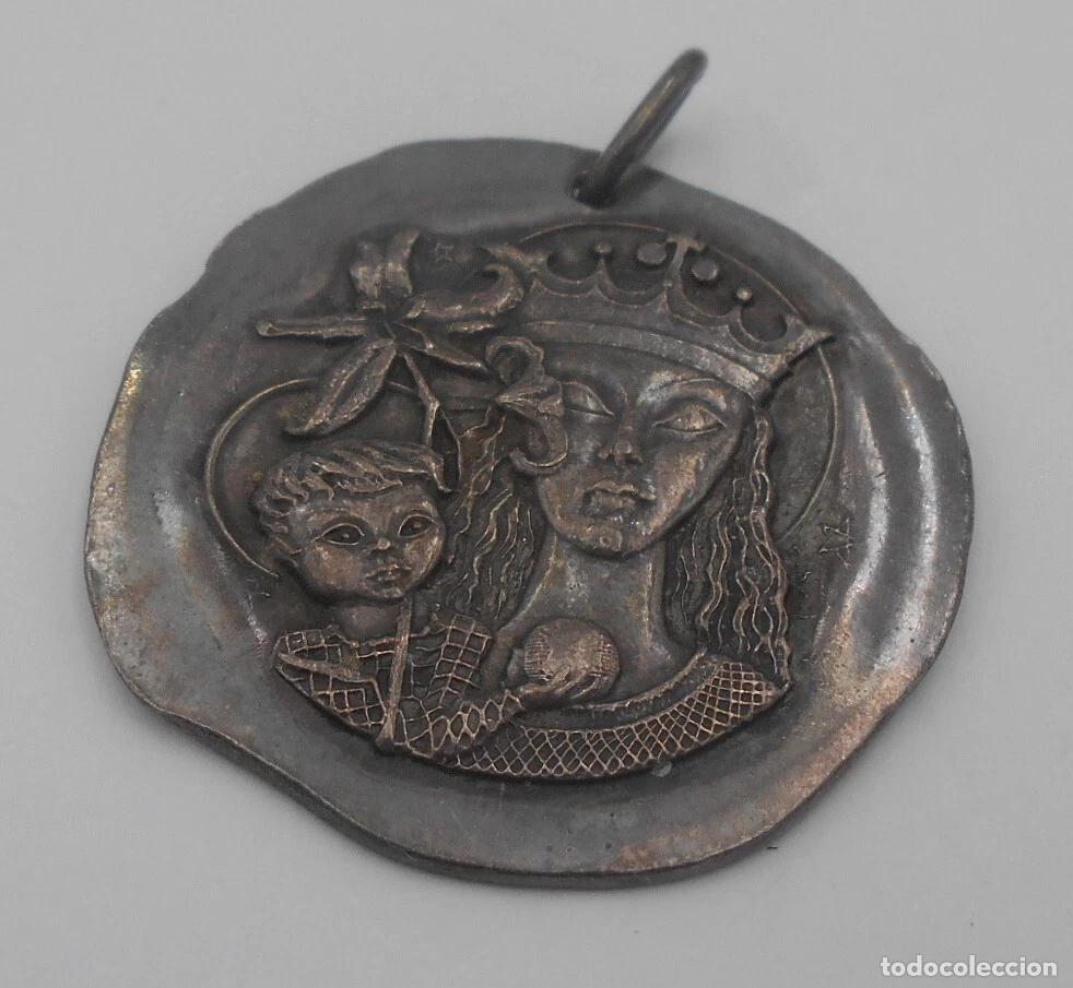 Antig&uuml;edades: PENDENTIF MEDAILLE LA DAME AUX LYS MONNAIE DE PARIS GALTIE EN ARGENT 1