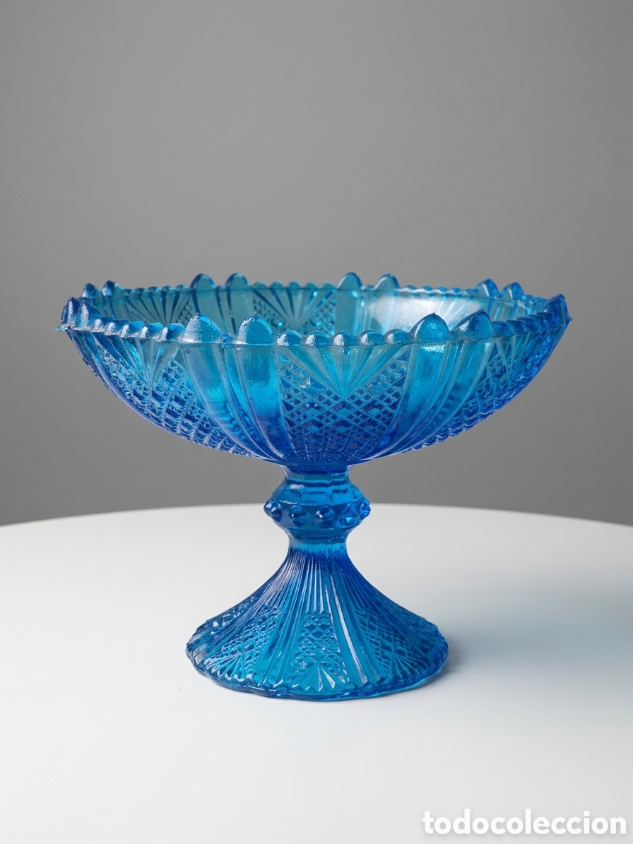 Antig&uuml;edades: Frutero de cristal azul Santa Luc&iacute;a Cartagena en azul