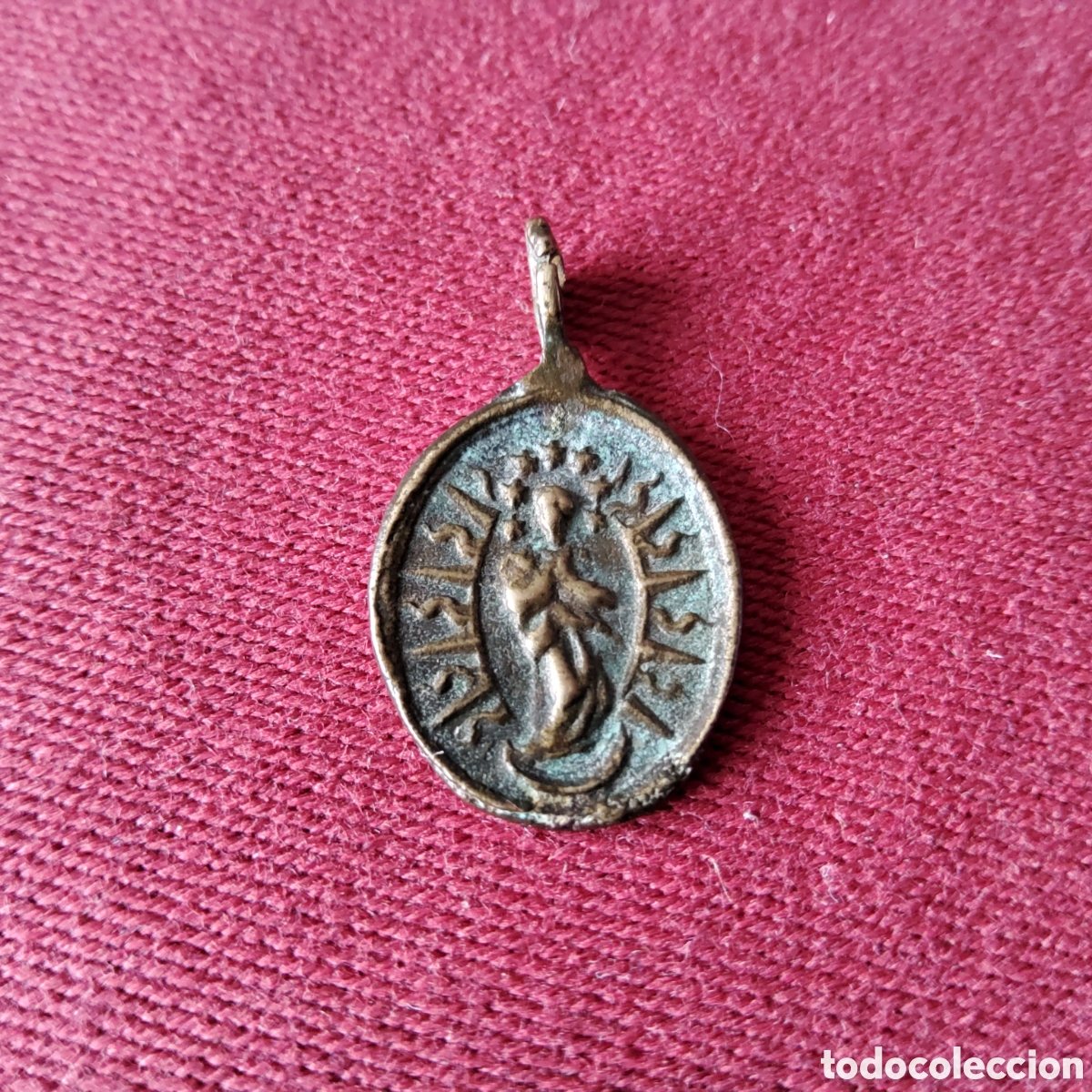 Antig&uuml;edades: ANTIGUA MEDALLA DE LA INMACULADA Y EN EL REVERSO EL SANTO SACRAMENTO, SIGLOS XVII-XVIII