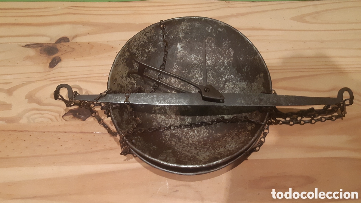 Antig&uuml;edades: Balanza romana de platos - Foto 1