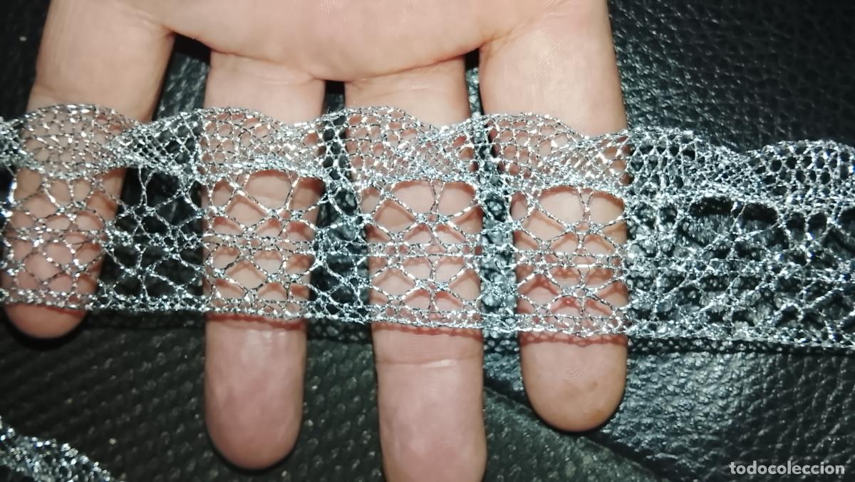 Antig&uuml;edades: 10 METROS X 3,5 CM ENCAJE PUNTILLA METALIZADA PLATEADO COLOR PLATA IDEAL VIRGEN SEMANA SANTA