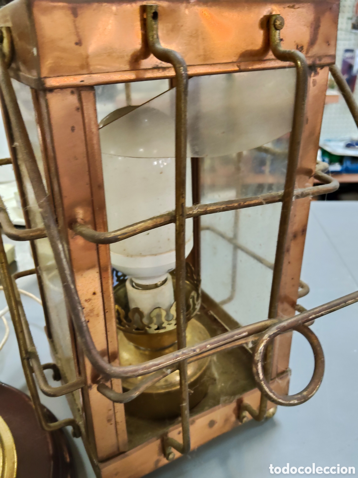 Antig&uuml;edades: Magn&iacute;fico farol de laton - Foto 2