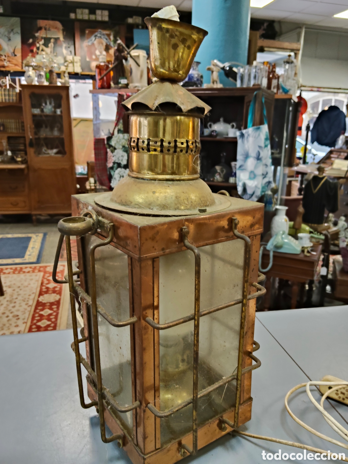 Antig&uuml;edades: Magn&iacute;fico farol de laton - Foto 3