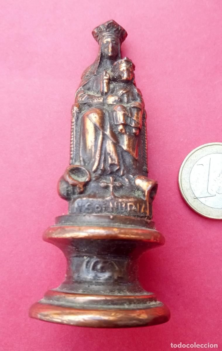Antig&uuml;edades: Preciosa Figura Antigua Virgen de Nuria en Plomo.