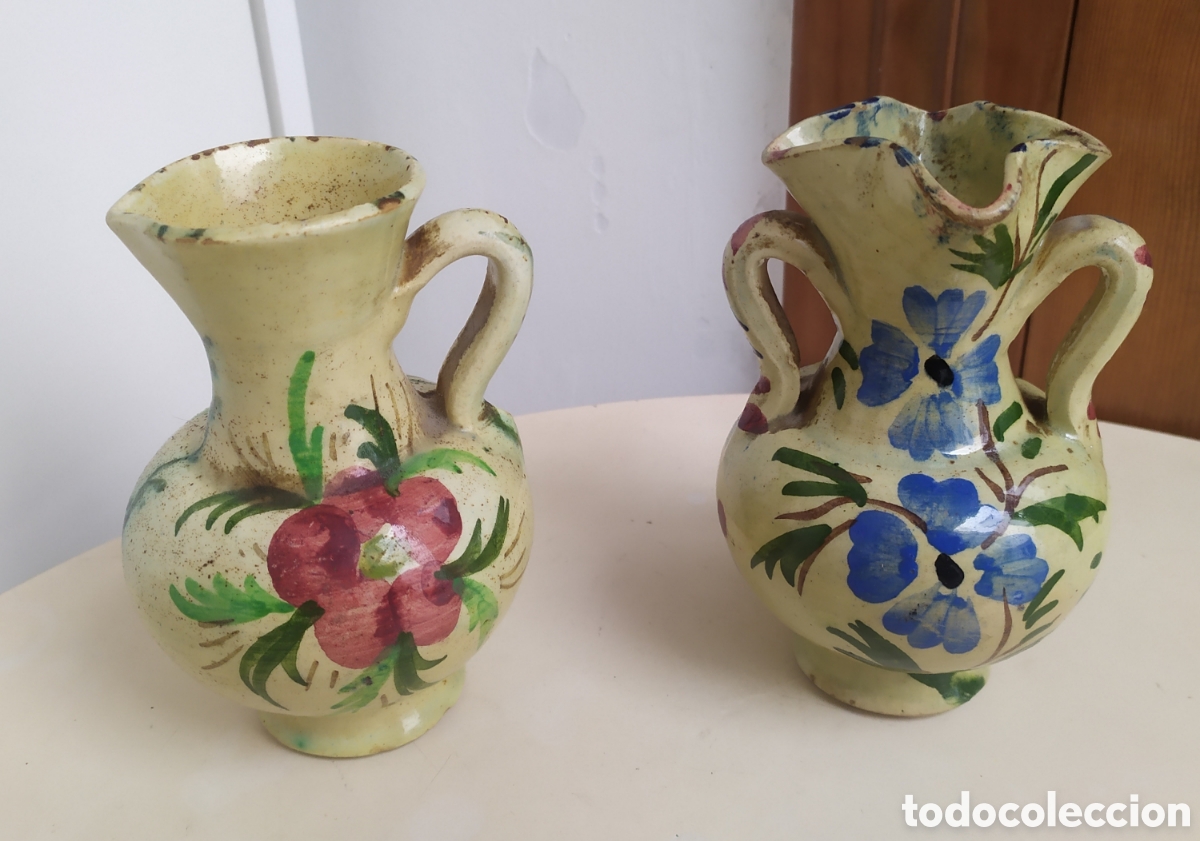 Oggetti Antichi: Lote de 2 jarritas antiguas de cer&aacute;mica, miden 12 cm de altura