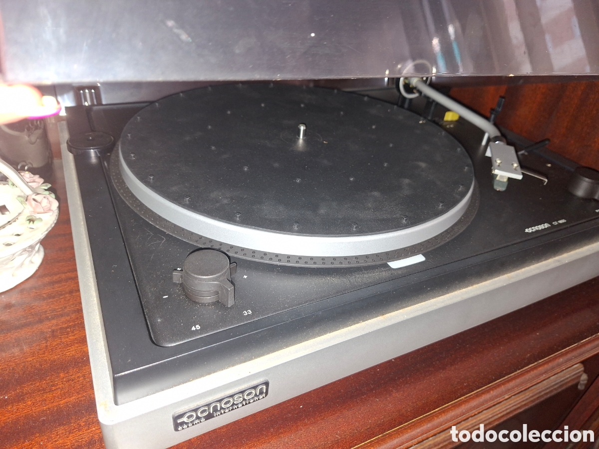 Antig&uuml;edades: Tocadiscos Ocnoson en perfecto estado con amplificador y dos altavoces