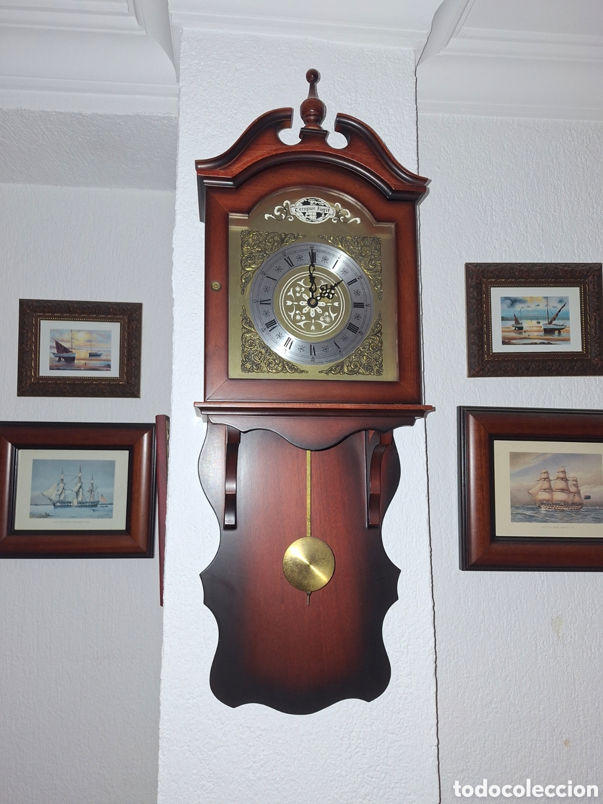 Antiquit&eacute;s: Reloj de pared con pendulo