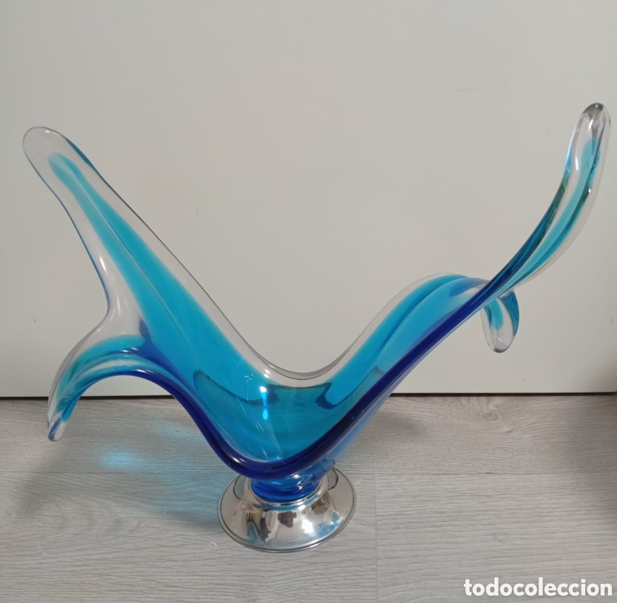 Antig&uuml;edades: Centro de mesa decorativo de cristal azul