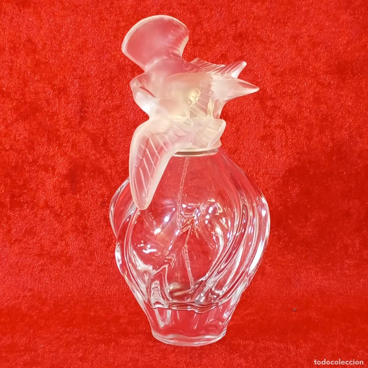 Antig&uuml;edades: FRASCO DE PERFUME DE VIDRIO - DE DISE&Ntilde;ADOR - NINA RICCI - 1940'S - 7 X 14 CM / 1621