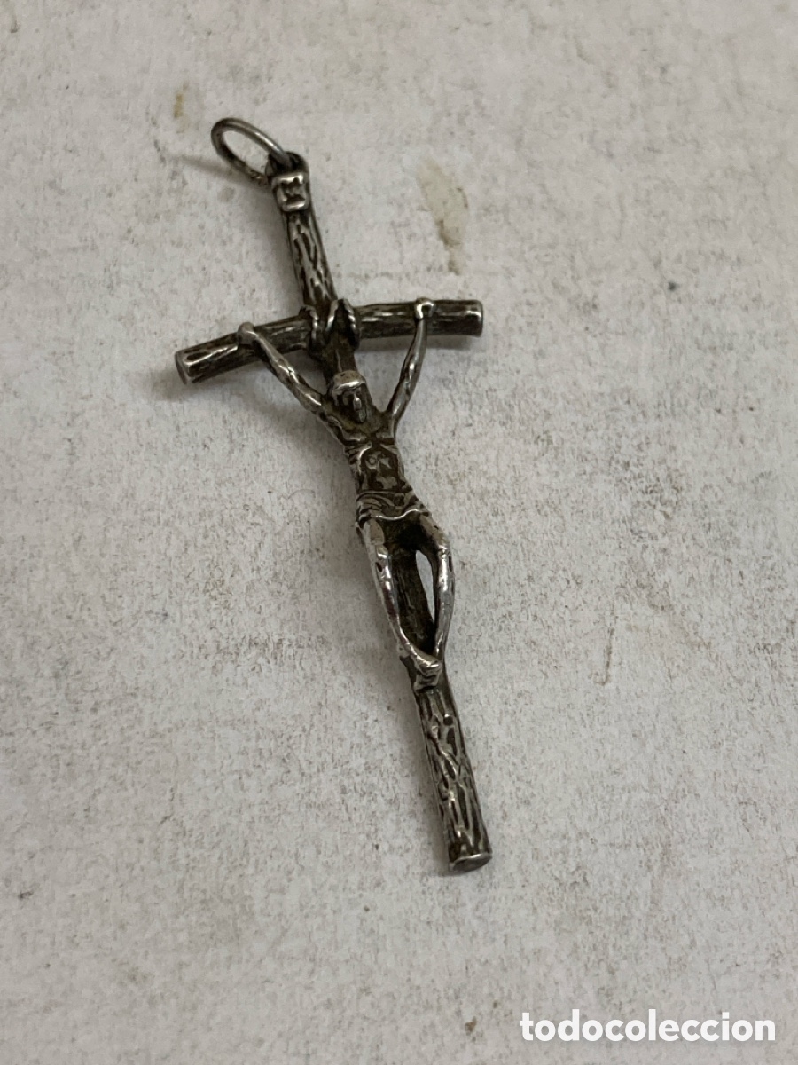 Antig&uuml;edades: Cruz de plata religiosa C674