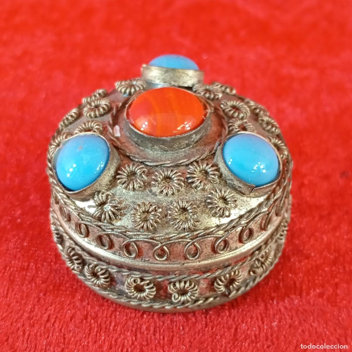Antig&uuml;edades: PEQUE&Ntilde;O ESTUCHE PASTILLERO - VINTAGE - ELABORADO EN FILIGRANA - BA&Ntilde;ADO EN PLATA LEY - 4,6 CM