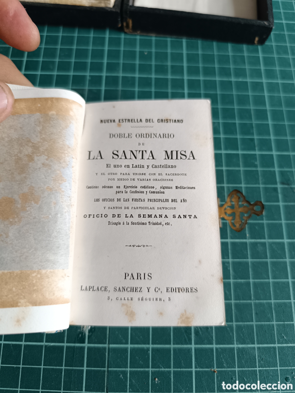Antig&uuml;edades: Misal devocionario antiguo de nacar - Foto 5