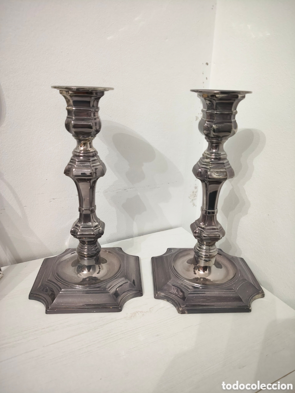 Antig&uuml;edades: Candelabros de plata