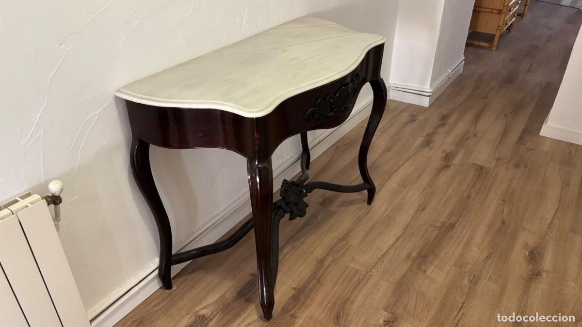 Antig&uuml;edades: Mesa Consola isabelina s. XIX - Foto 1