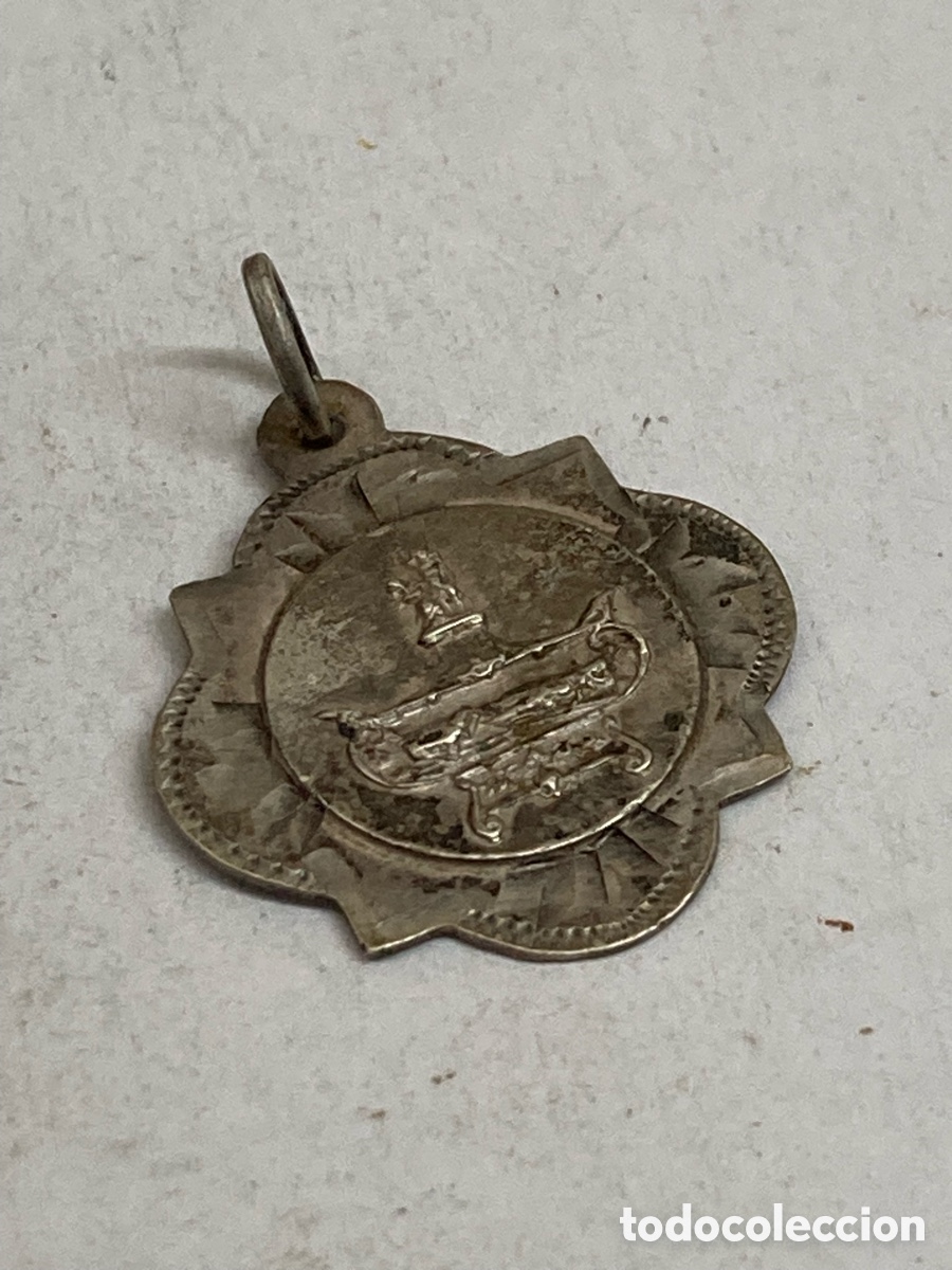 Antig&uuml;edades: Medalla de plata C674 - Foto 1