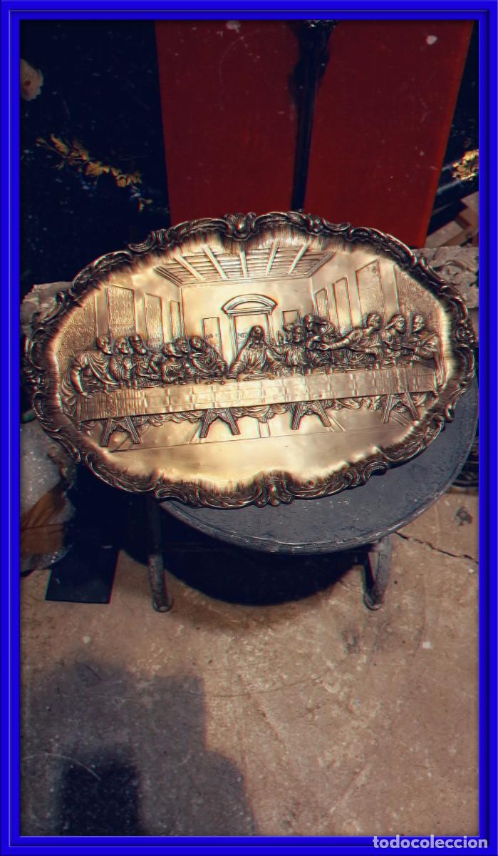 Antig&uuml;edades: BANDEJA DE LA ULTIMA CENA DE METAL