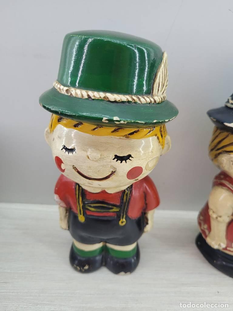 Antig&uuml;edades: PAREJA FIGURAS DECORATIVAS - Foto 3