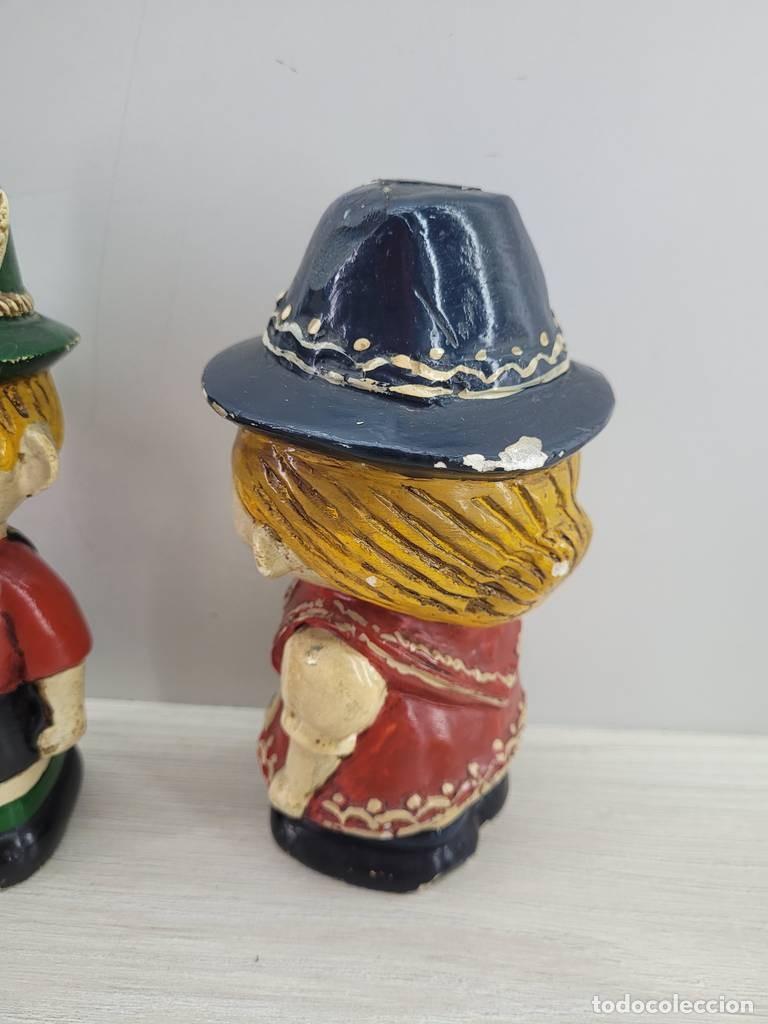 Antig&uuml;edades: PAREJA FIGURAS DECORATIVAS - Foto 9